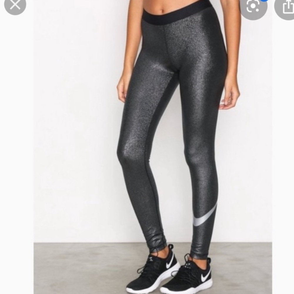 Nike Shimmer Leggings